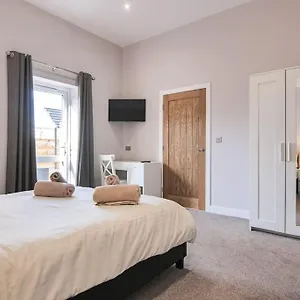 Hoxne - Rose With Private Hot Tub York