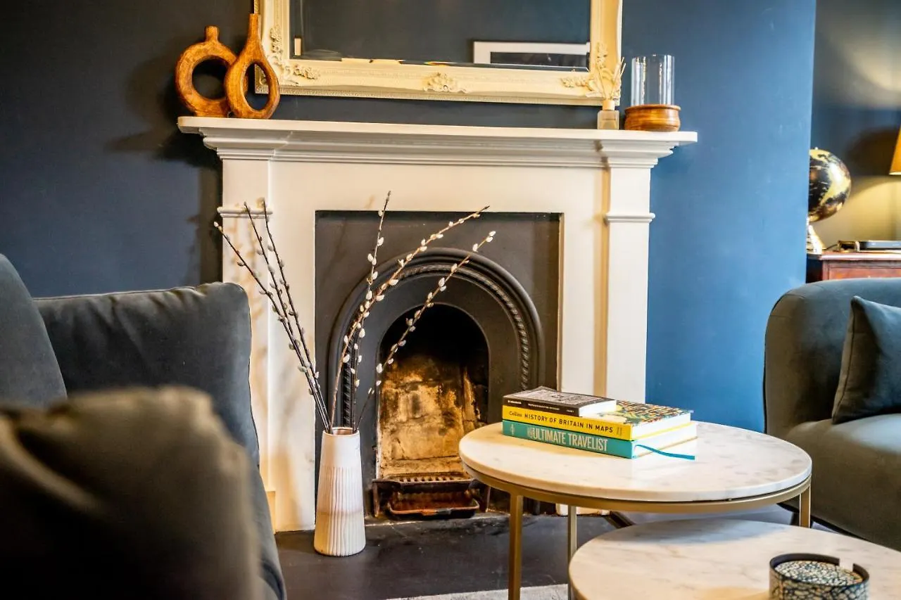 14 Castlegate Villa York